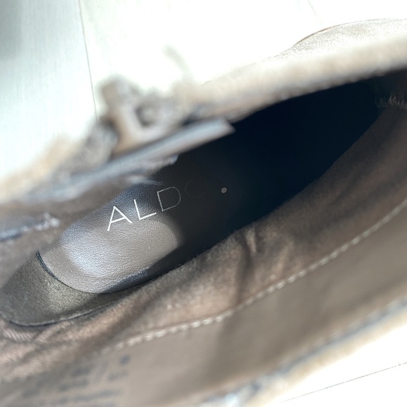 Aldo Linsey Taupe Suede Fringe Boots - Size 6 - Picture 5 of 7
